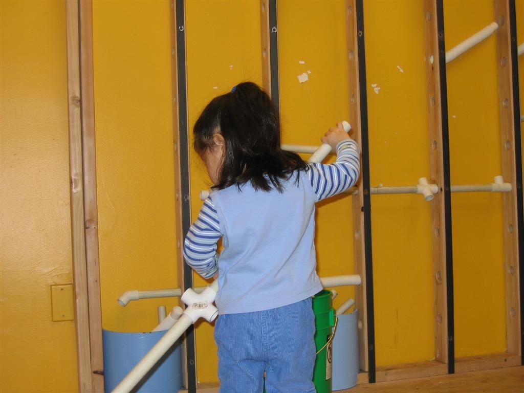 allyvisitsthechildrensmuseum.jpg