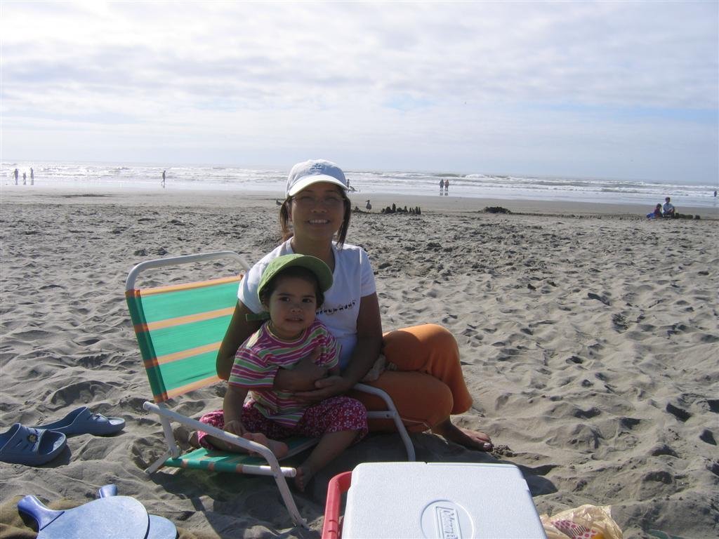 momandallyatthebeach.jpg