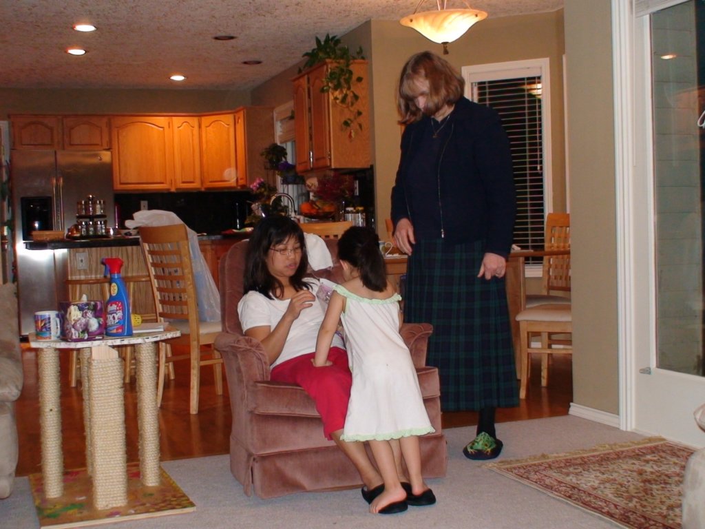 momhelenandally.jpg