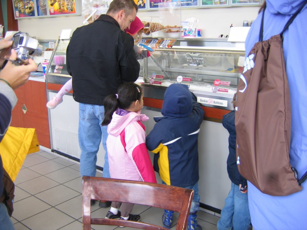 theirfieldtripistobaskinrobbins.jpg