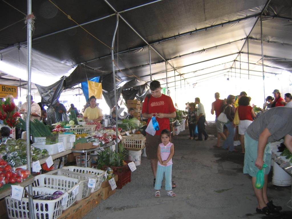 dadandallyatthemarket.jpg