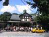 thecrowdpoursoutofharajukustation_small.jpg