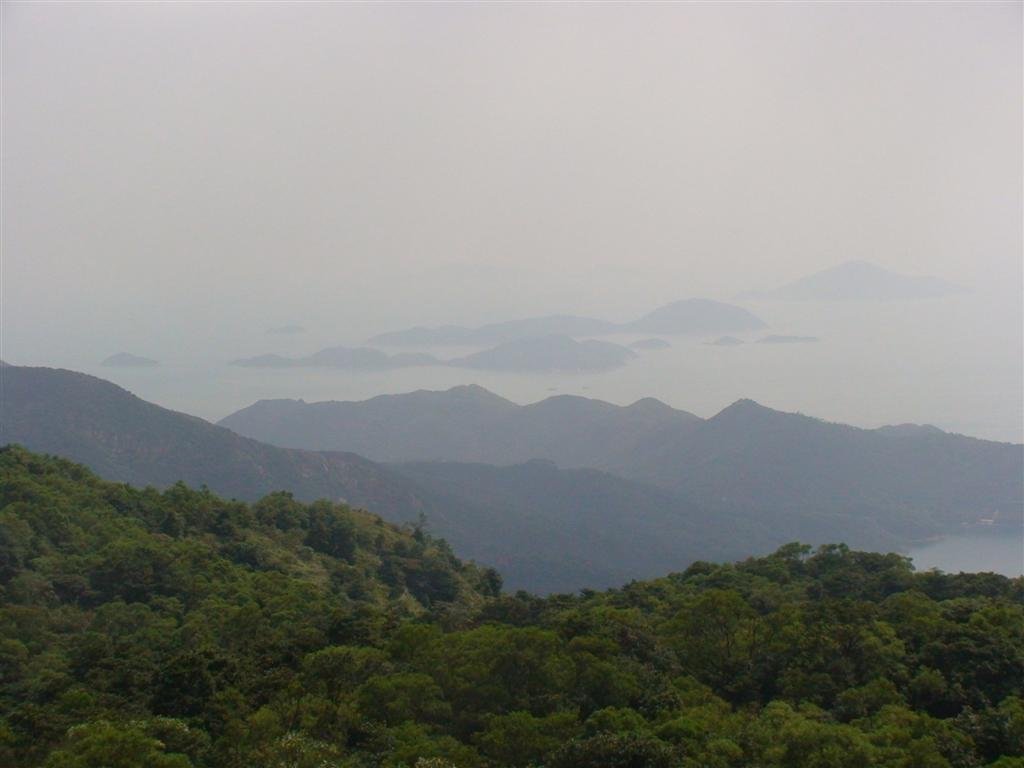 smallislandsvisibleinthefogbelow.jpg
