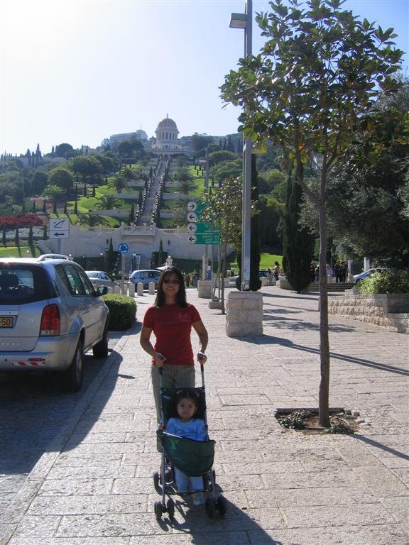 helenandallyonbengurionstreet.jpg